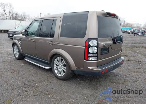 2015 Land Rover Lr4 z USA, uszkodzony, nr VIN SALAK2V6XFA768250